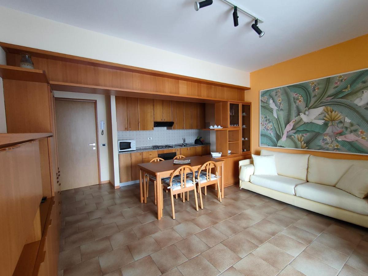 Iseolakerental- Casa Trentapassi Riva di Solto Exterior photo